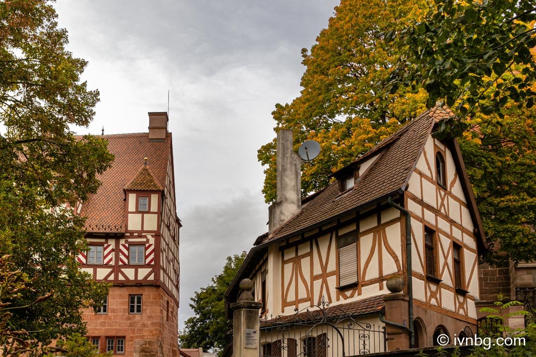 Hallerschloss, Ort Mögeldorf